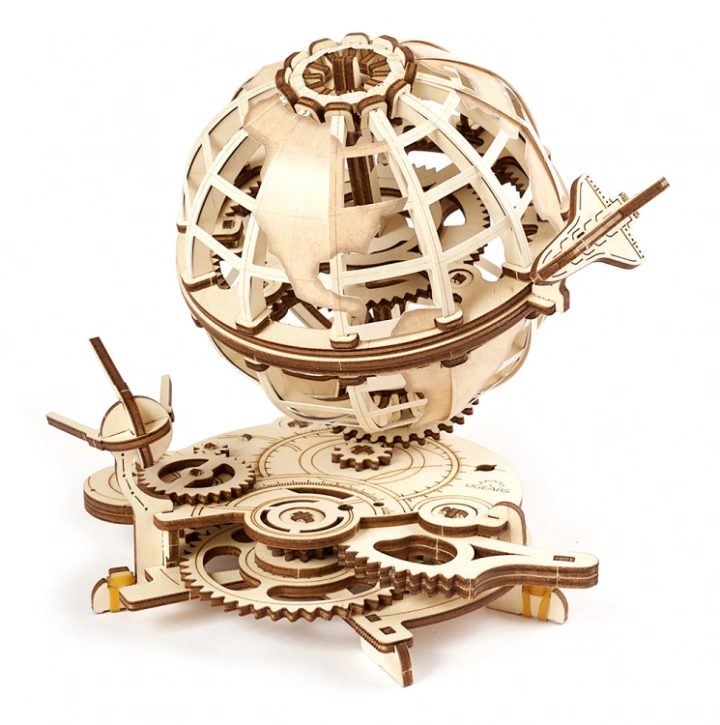 Ugears: Globus